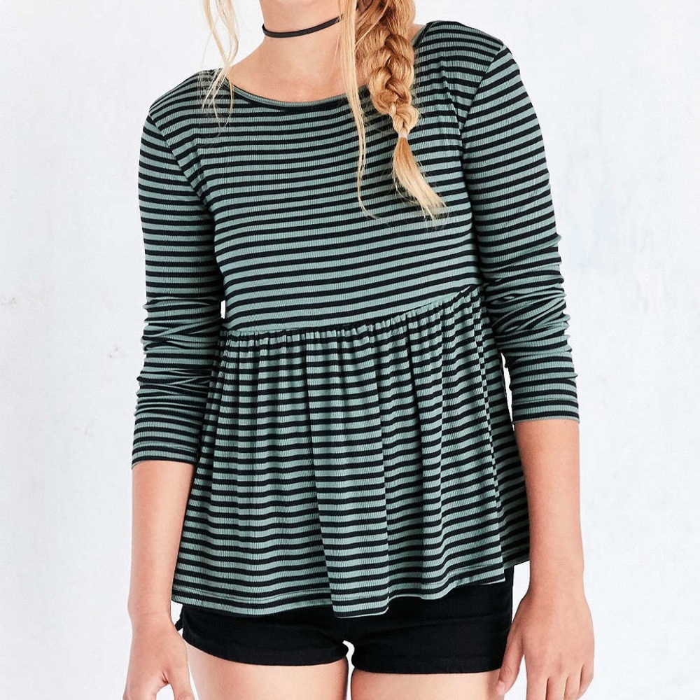 U r b a n  O u t f i t t e r s • Peplum stripe top
